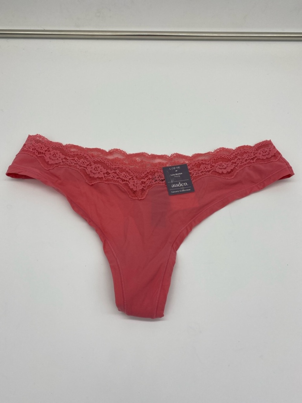 Women’s luxe stretch thong size L color coral new